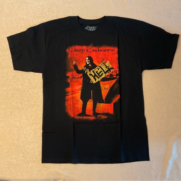 Gildan Other - Ozzy Osbourne Graphic T-Shirt NWOT